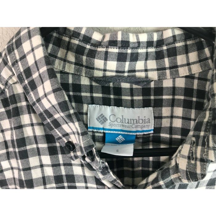 12 Columbia Button Down Shirt Styles To Elevate Your Wardrobe
