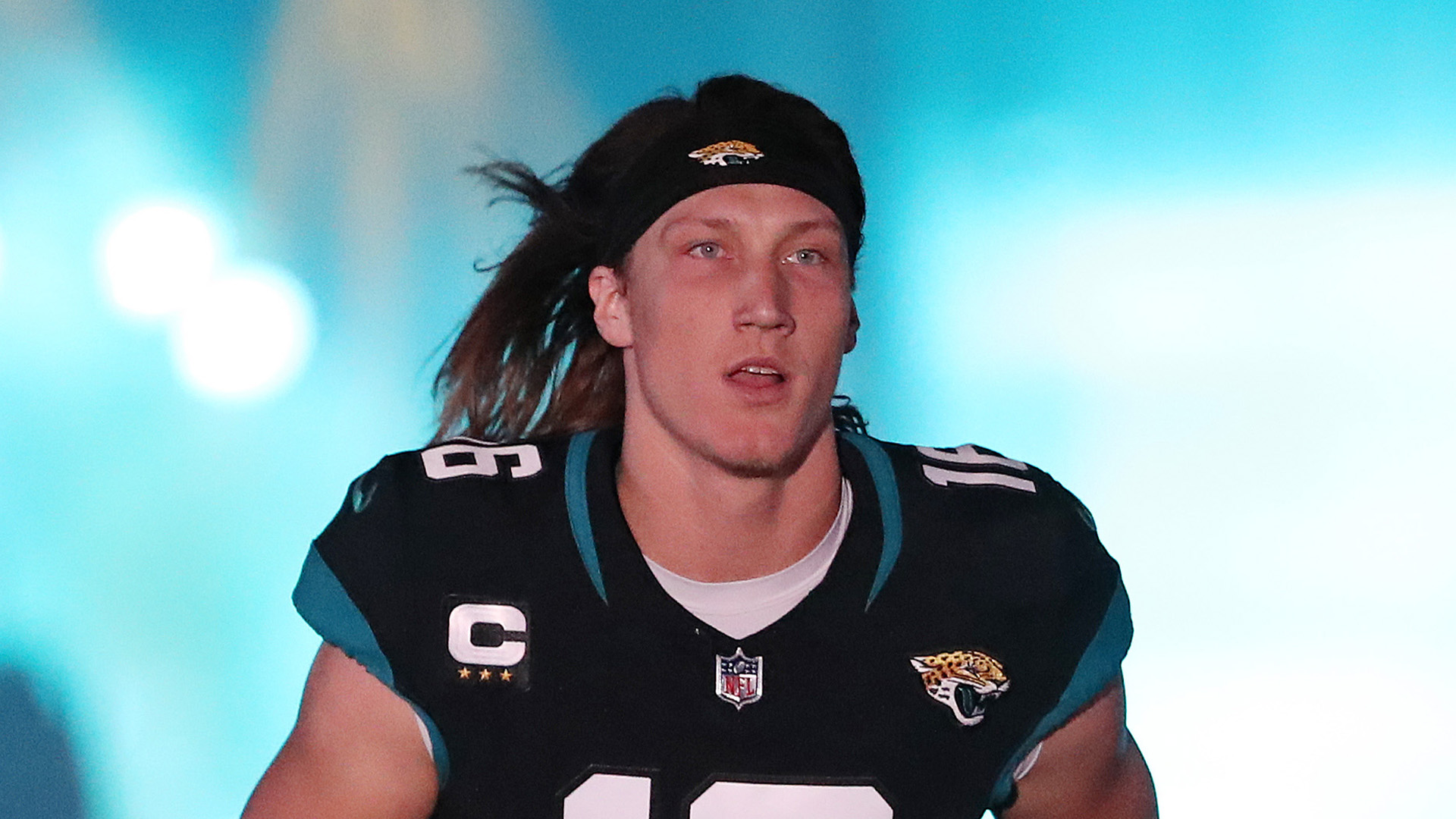 How Is Trevor Lawrence Performing? Injury Update
