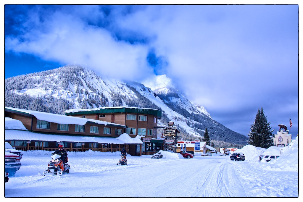 When Does Cooke City Web Cam Update? Latest Feed