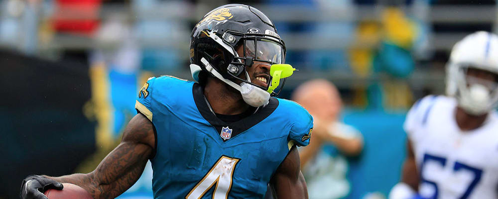 When To Start Derrick Henry? Weekly Fantasy Tips